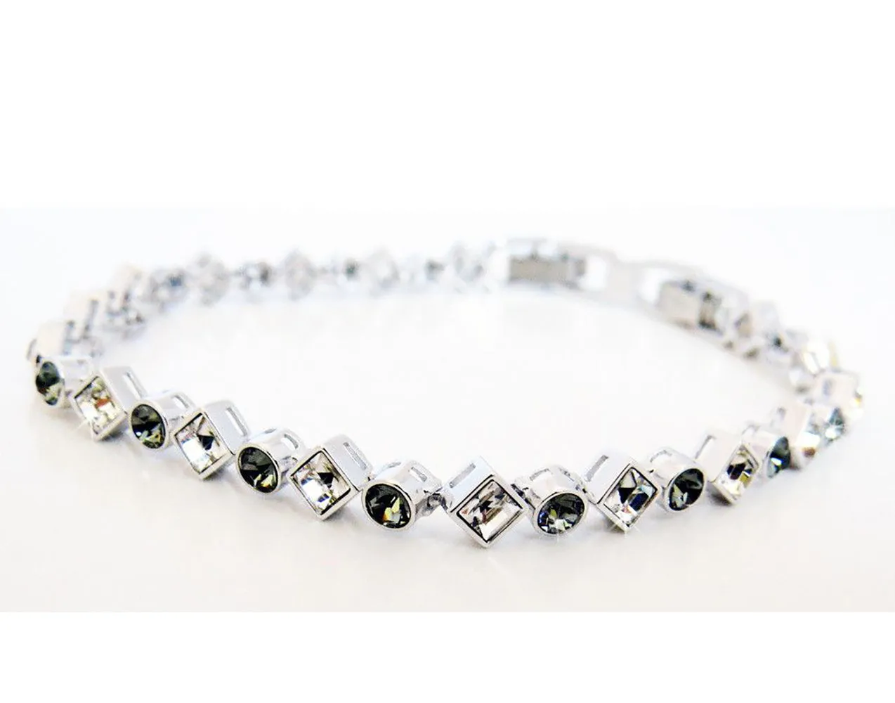 Swarovski Crystal Jewelry TENNIS SQUARE Bracelet #5022436